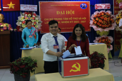 1_Dai-hoi-chi-bo-3
